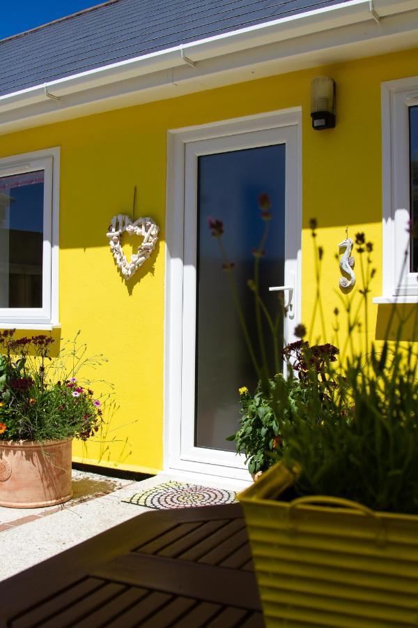 Krissie'S Apartment Marazion Exterior photo